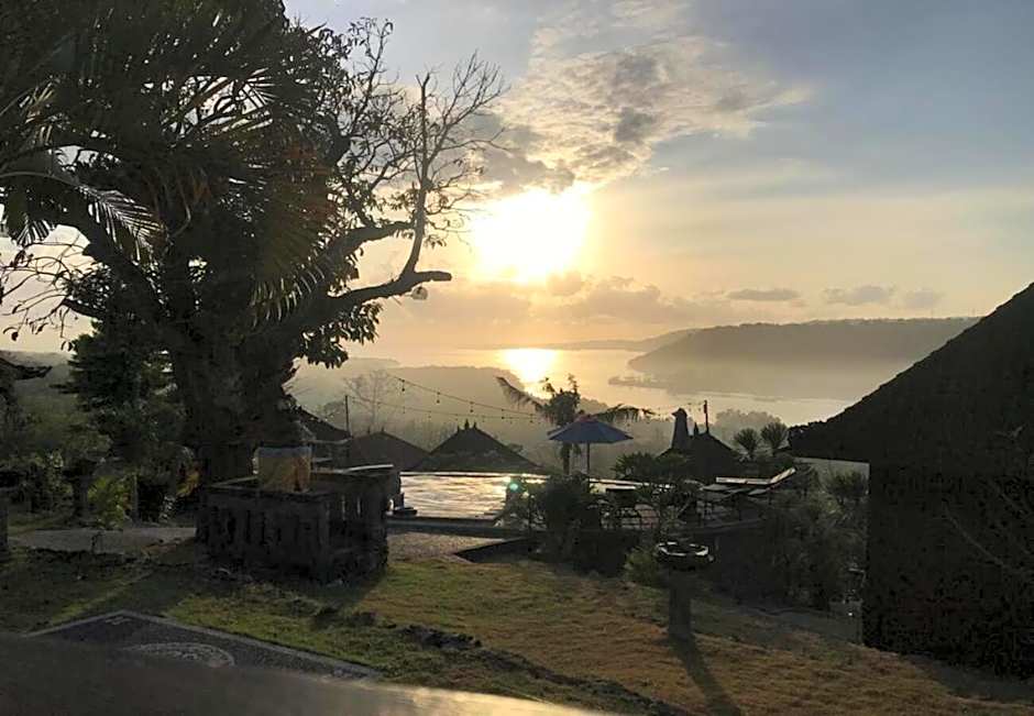 Sunrise Ocean Hut's Lembongan