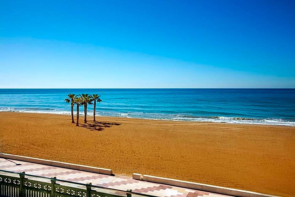 Le Meridien Ra Beach Hotel & Spa