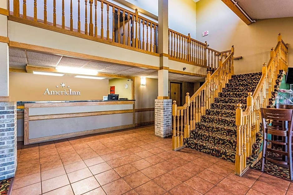 AmericInn by Wyndham Blue Earth