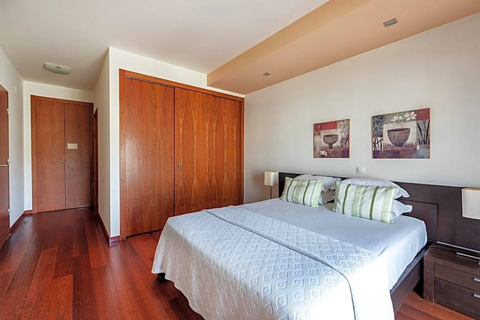 Photo 1 of 3 of Economy 3 Bedroom Apartment