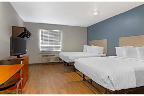 2 Full Beds | Non-Smoking, Kitchen