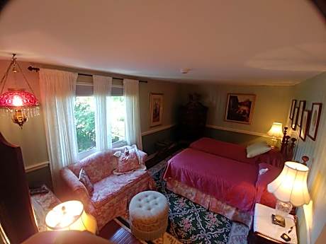 King Room with Garden View