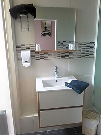 Triple Room - Fifth Floor