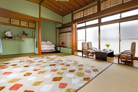 Family Room with Shower