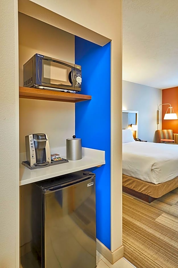 Holiday Inn Express Hotel and Suites Medford-Central Point By IHG