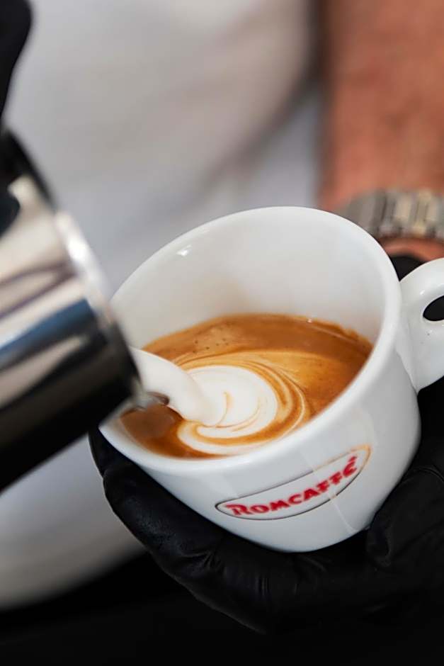 International Hotel & Suite - In prima fila sul lungomare