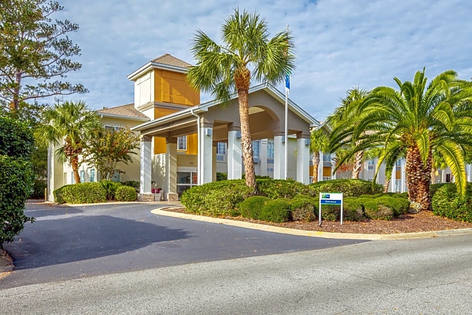 Holiday Inn Express Saint Simons Island, an IHG Hotel