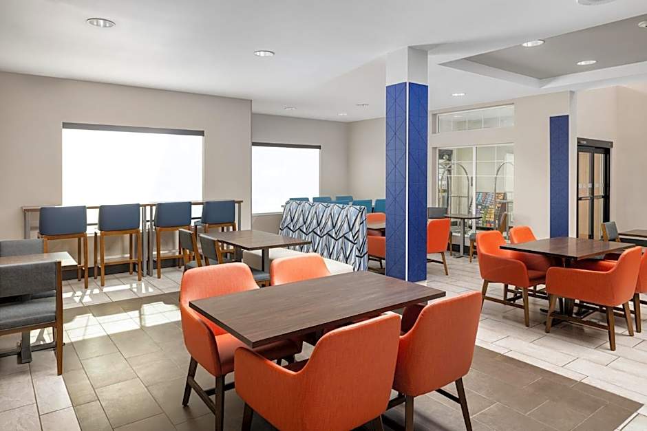 Holiday Inn Express Hotel & Suites North Sequim By IHG