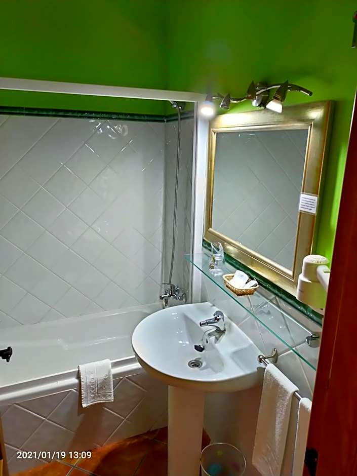 Hotel Rural Real de Laroles Nevada bike and treeking