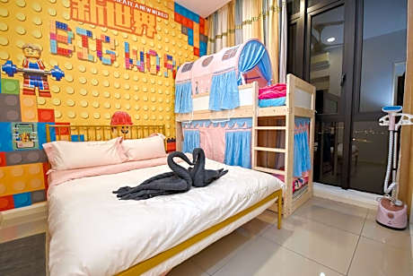 Two-Bedroom Apartment with Lake View