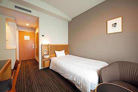 Single Room - Non-Smoking