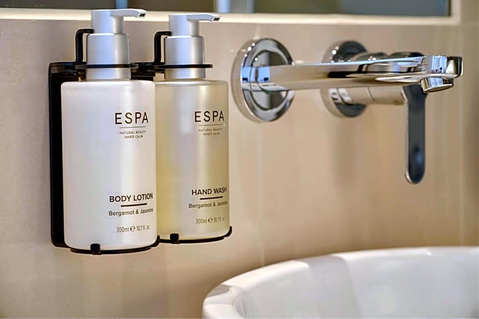 The Cura Hotel Kensington, London, a Tribute Portfolio Hotel