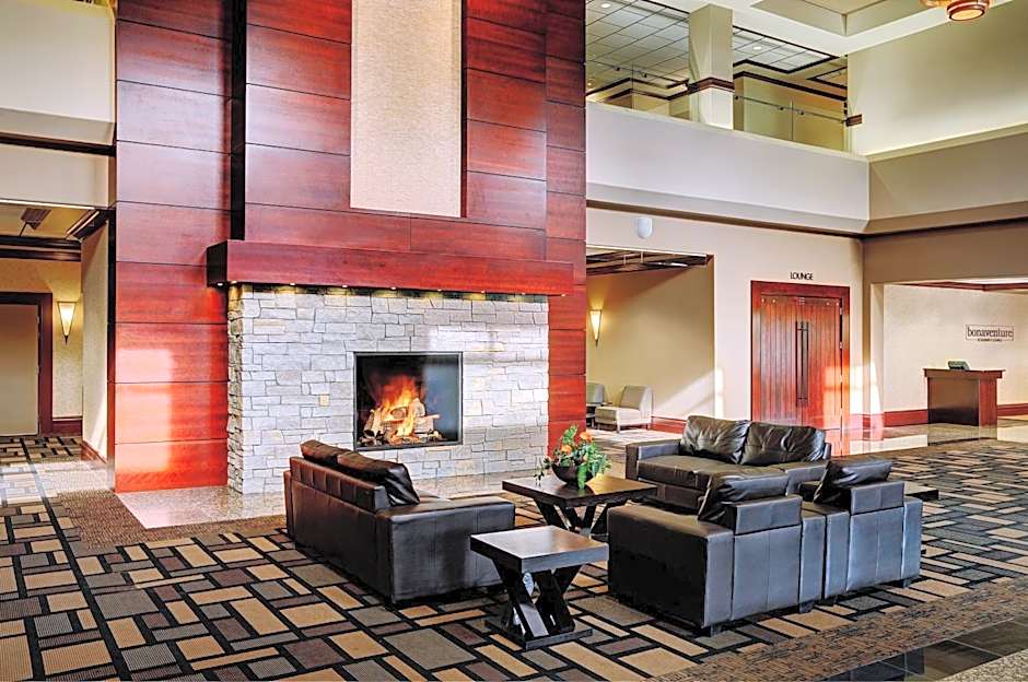 Chateau Nova Yellowhead