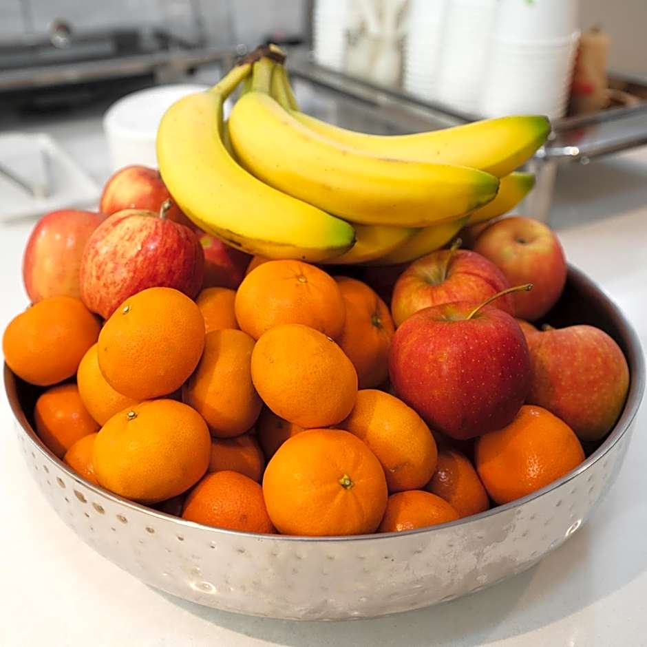 Robin Hood Inn and Suites