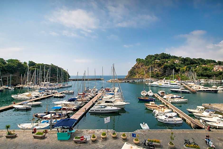 Hotel Ristorante Crescenzo