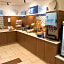 Holiday Inn Express Hotel & Suites Elkhart-South By IHG