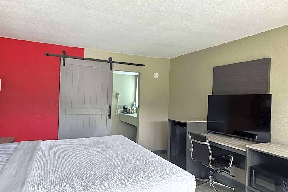 Ramada by Wyndham Cocoa