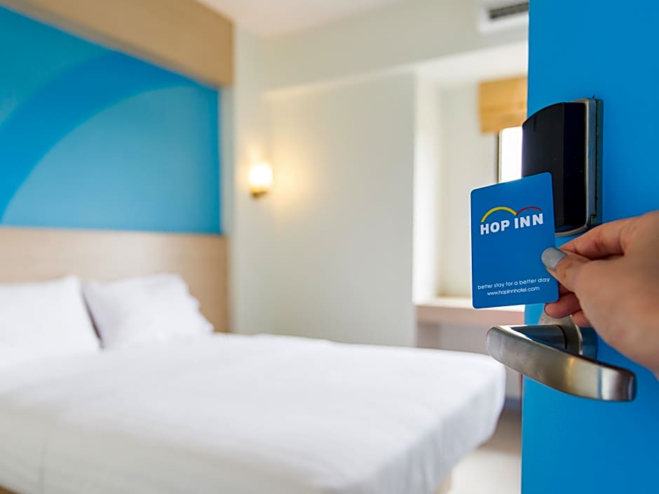 HOP INN Nakhon Pathom