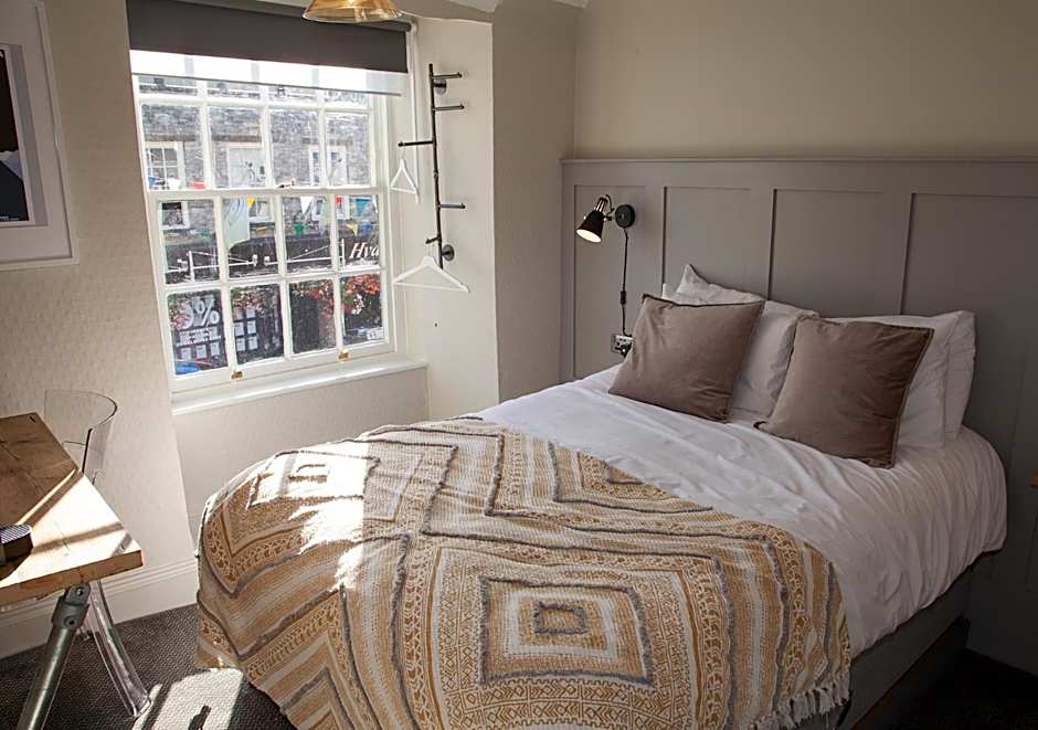 The Kings Arms Hotel