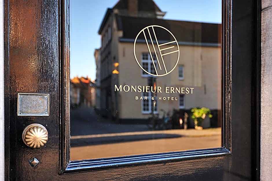 Hotel Monsieur Ernest