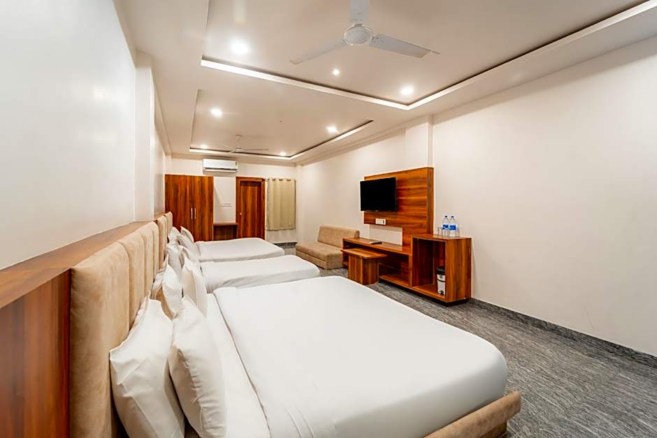 Hotel Anand