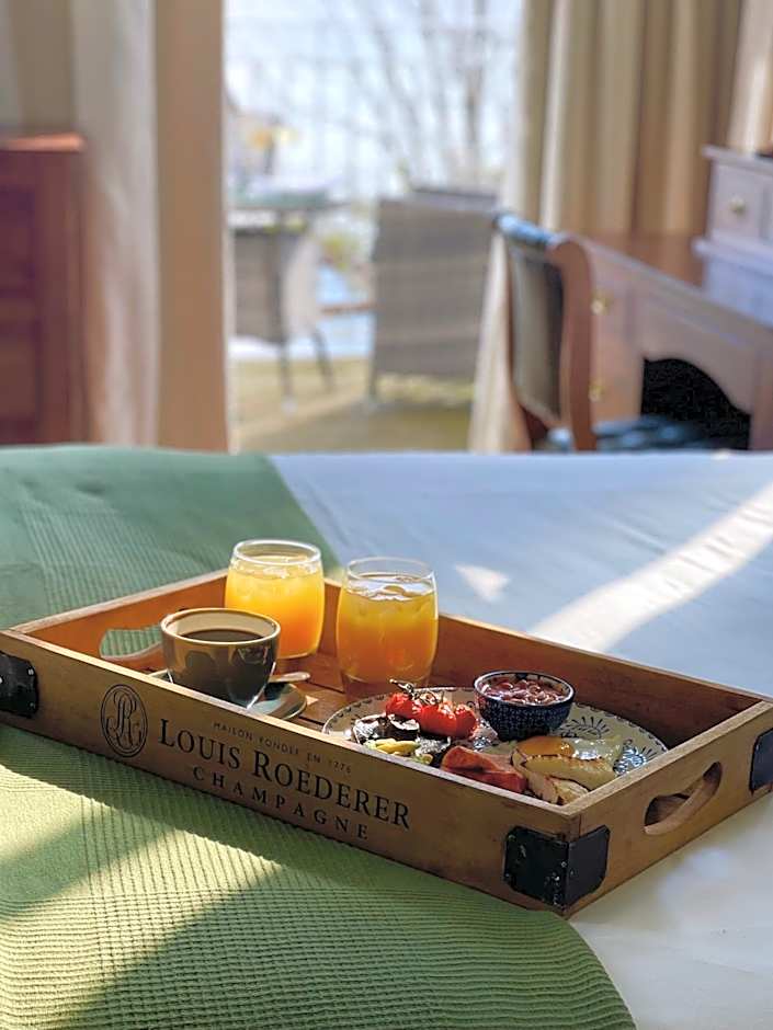 The Wellington Hotel