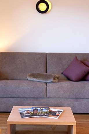 Large One-Bedroom Apartment