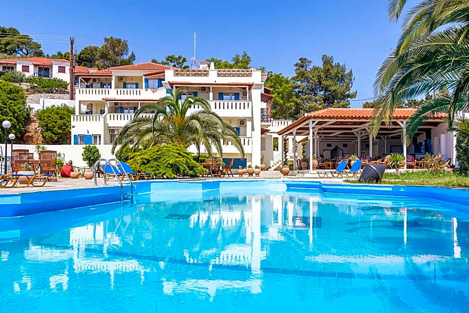 Stafylos Suites & Boutique hotel