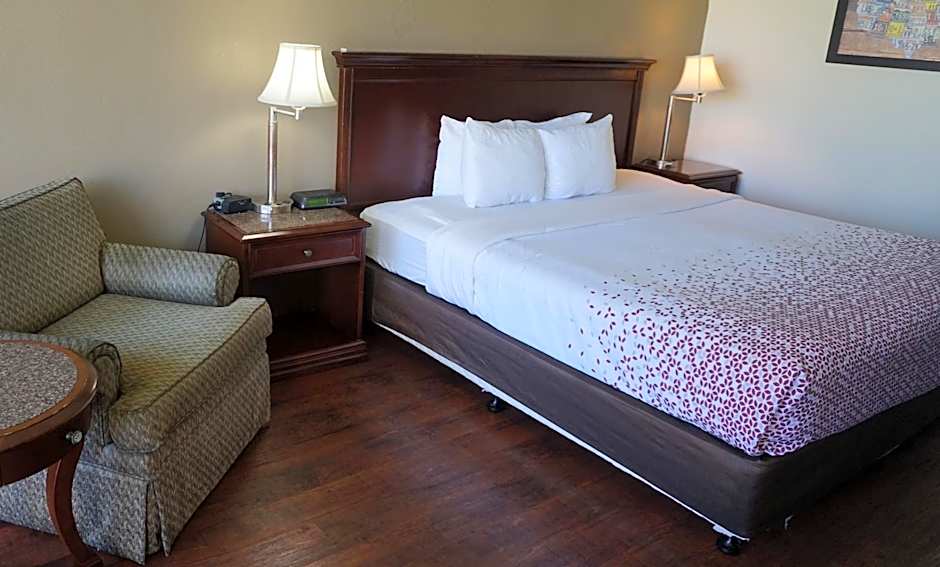 ISLAND HOTEL of Space Coast