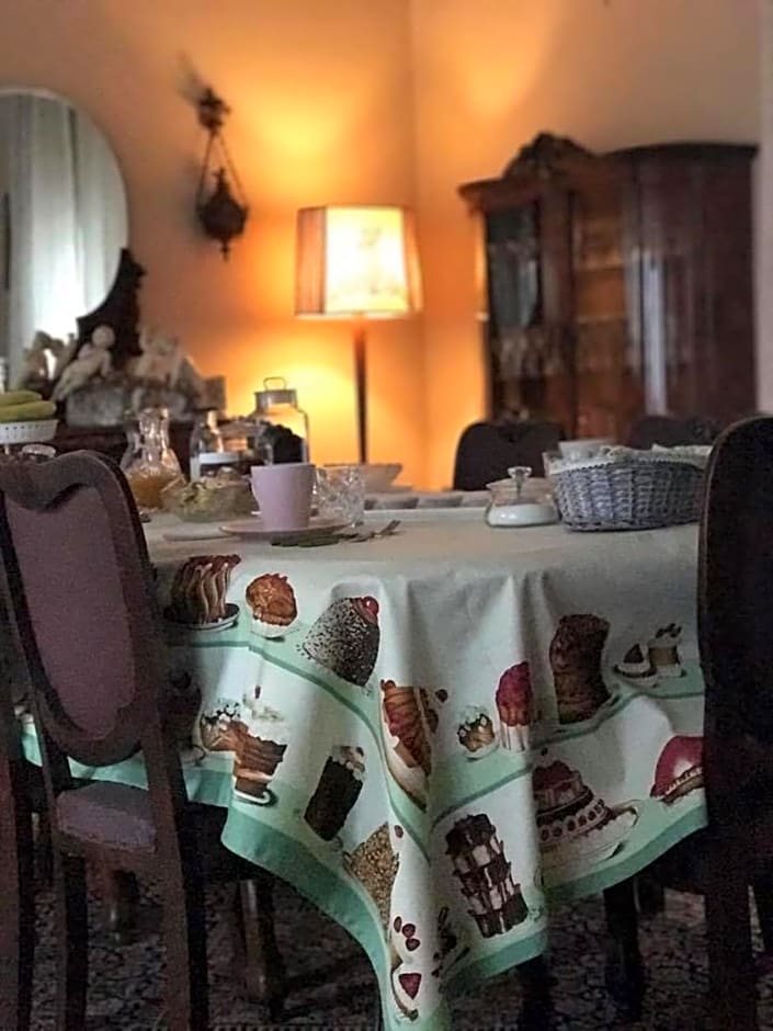 Villa House and Garden B&B