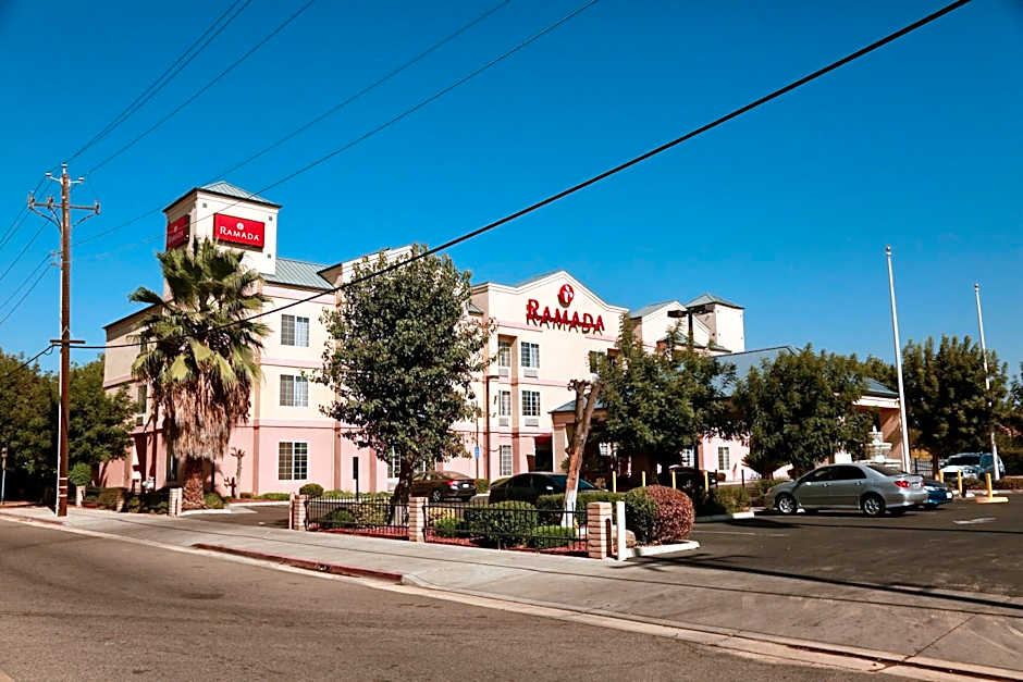 Ramada by Wyndham Fresno Northwest