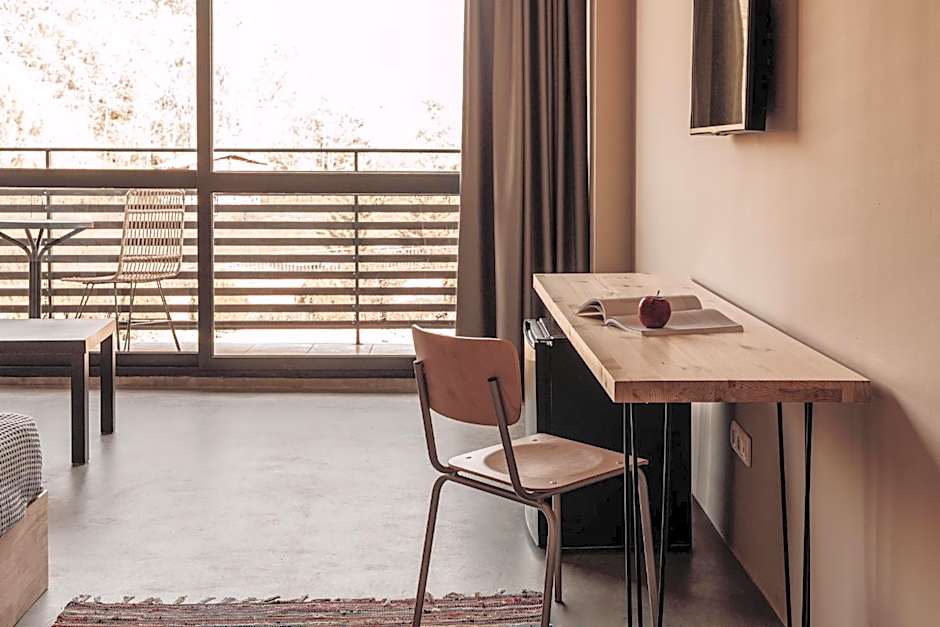 Sunny Beach Club - Adults Only #YouthfulVibes