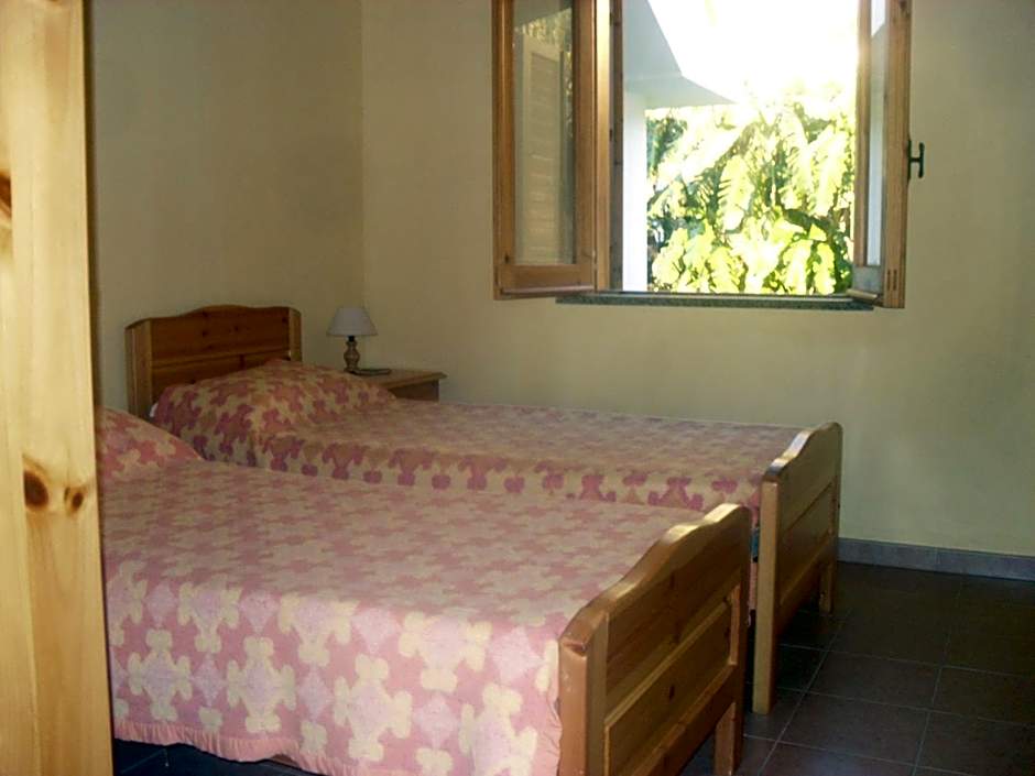 Photo 1 of 10 of 2 Bedroom Apartment