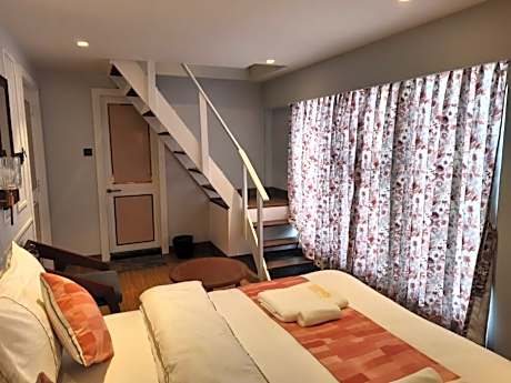 Duplex Suite Mountain View (Upper Floor)