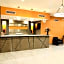 Baymont Inn & Suites Houston Hobby Airport