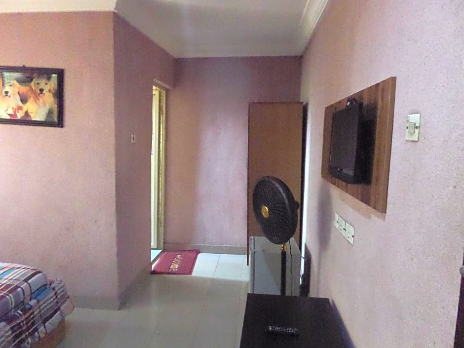 Fatty K Hotel and Suites