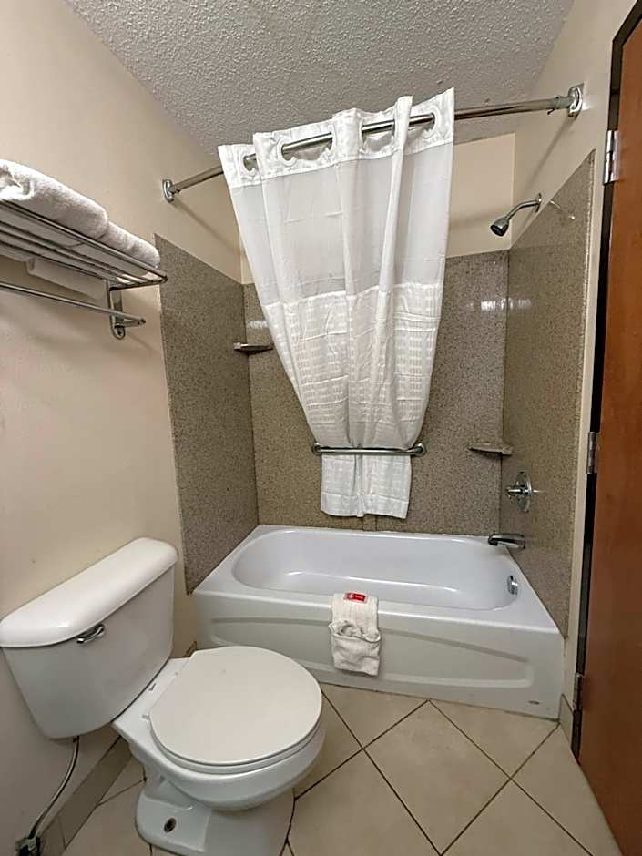 Econo Lodge Mt. Hope - Beckley