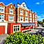 Belvilla Crewe Arms Hotel