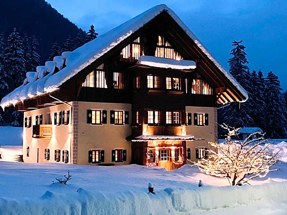 Natura Boutique Chalet Wellness SPA