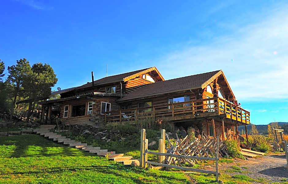 Boulder Mountain Guest Ranch