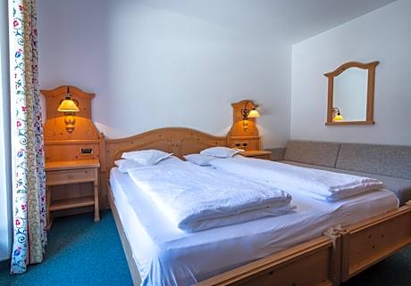 Double Room with Balcony