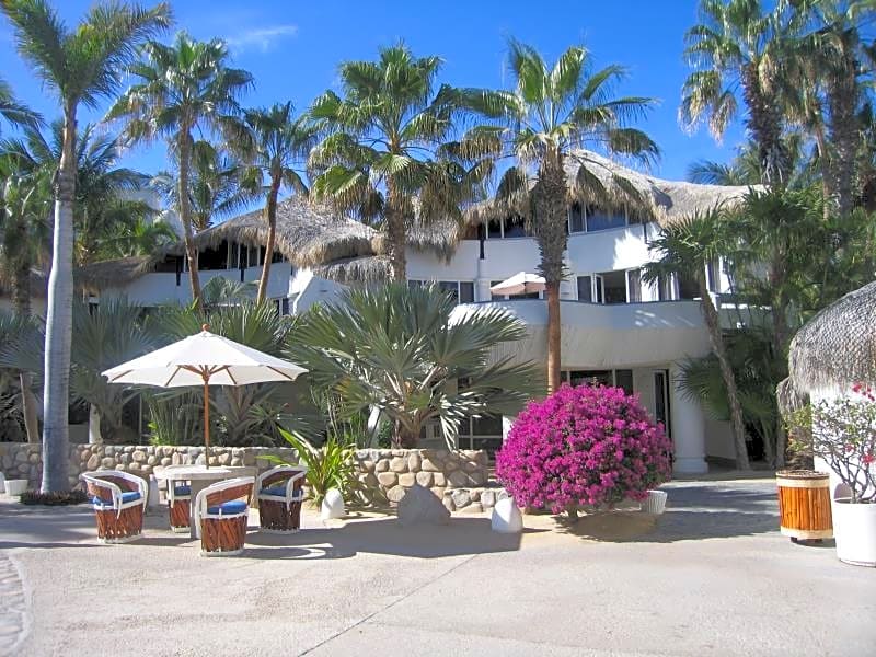 Club Cascadas De Baja