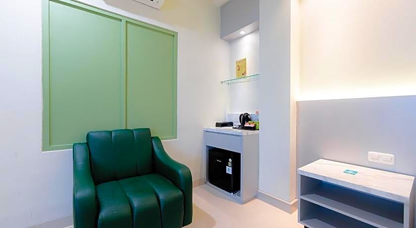 Sans Hotel 88 Andalan Surabaya by RedDoorz