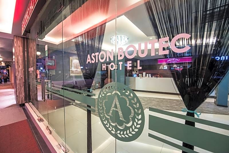 Aston Boutec Hotel Lintas Plaza