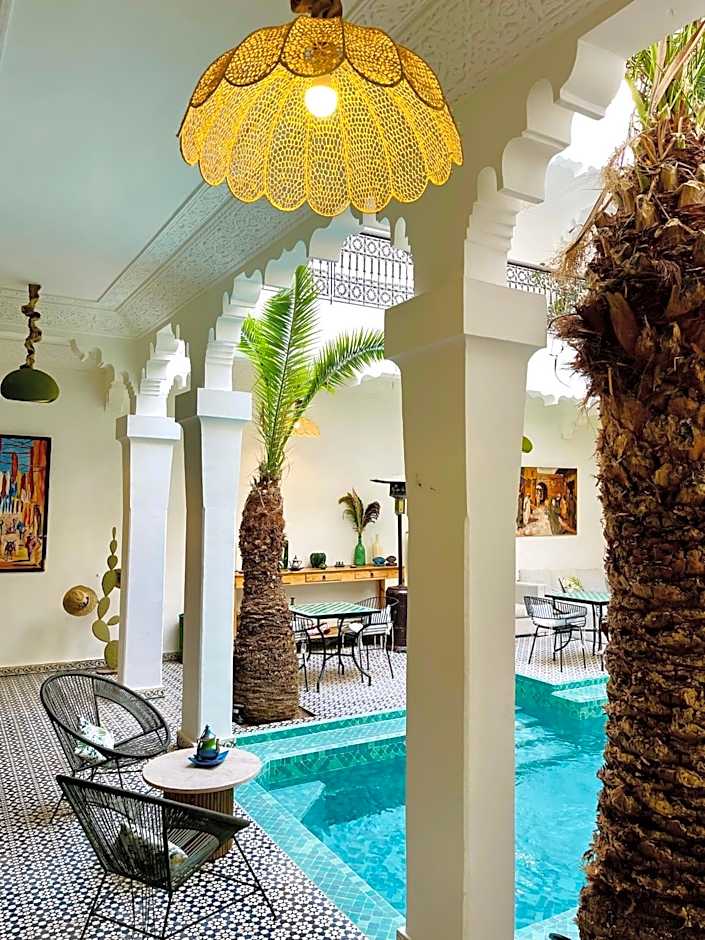 Riad Fabiola Et Spa By La Siredrah