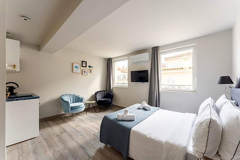 PARADISE Earth & Sea