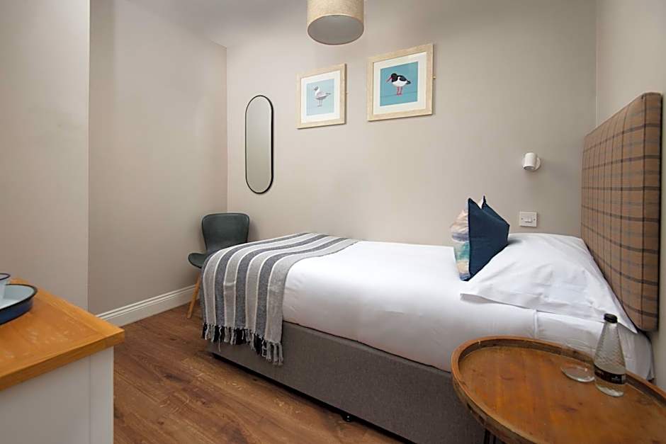 Beach House Hotel