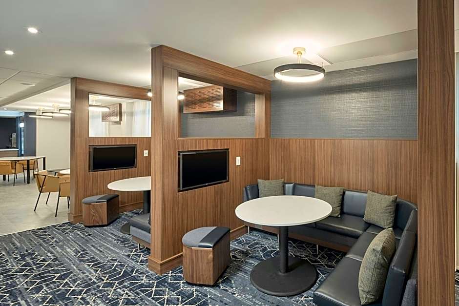 Courtyard by Marriott Regina Downtown