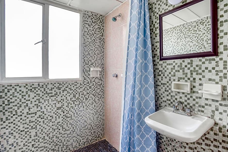 Hotel Suites Puebla