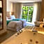 Live Hotel Boutique (Adults only)
